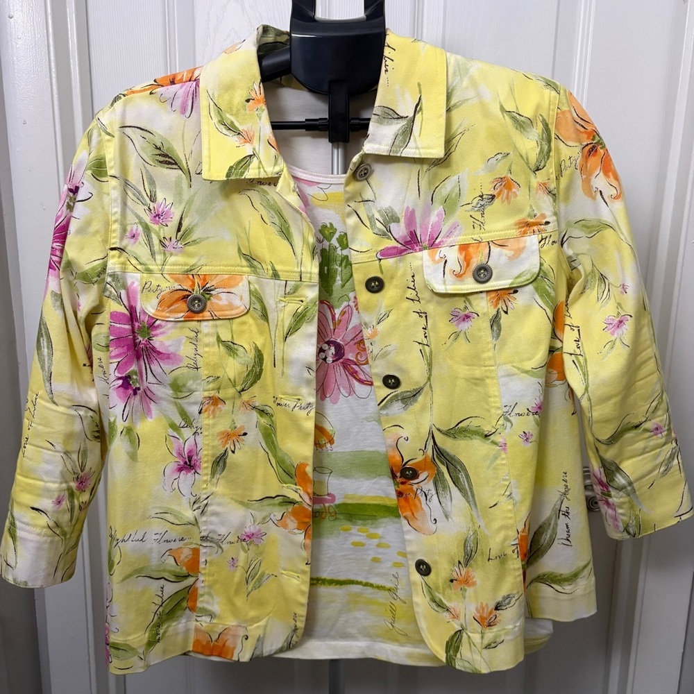 Napa Valley Vibrant Floral Short Sleeve Tee & Jacket